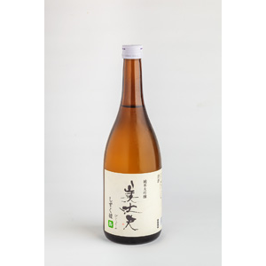 美丈夫 純米大吟醸酒 舞しずく媛　1.8L　3,630円